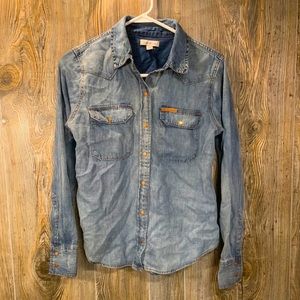 5/$20💛CALVIN KLEIN Button Down Jean Shirt